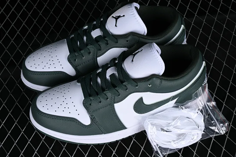 All categories Air Jordan Jordan series basketball shoes Air Jordan 1 Low Z version Air Jordan 1 Low "Olive Green" AJ1 Joe 1 olive green low-top basketball shoes DC0774-113
